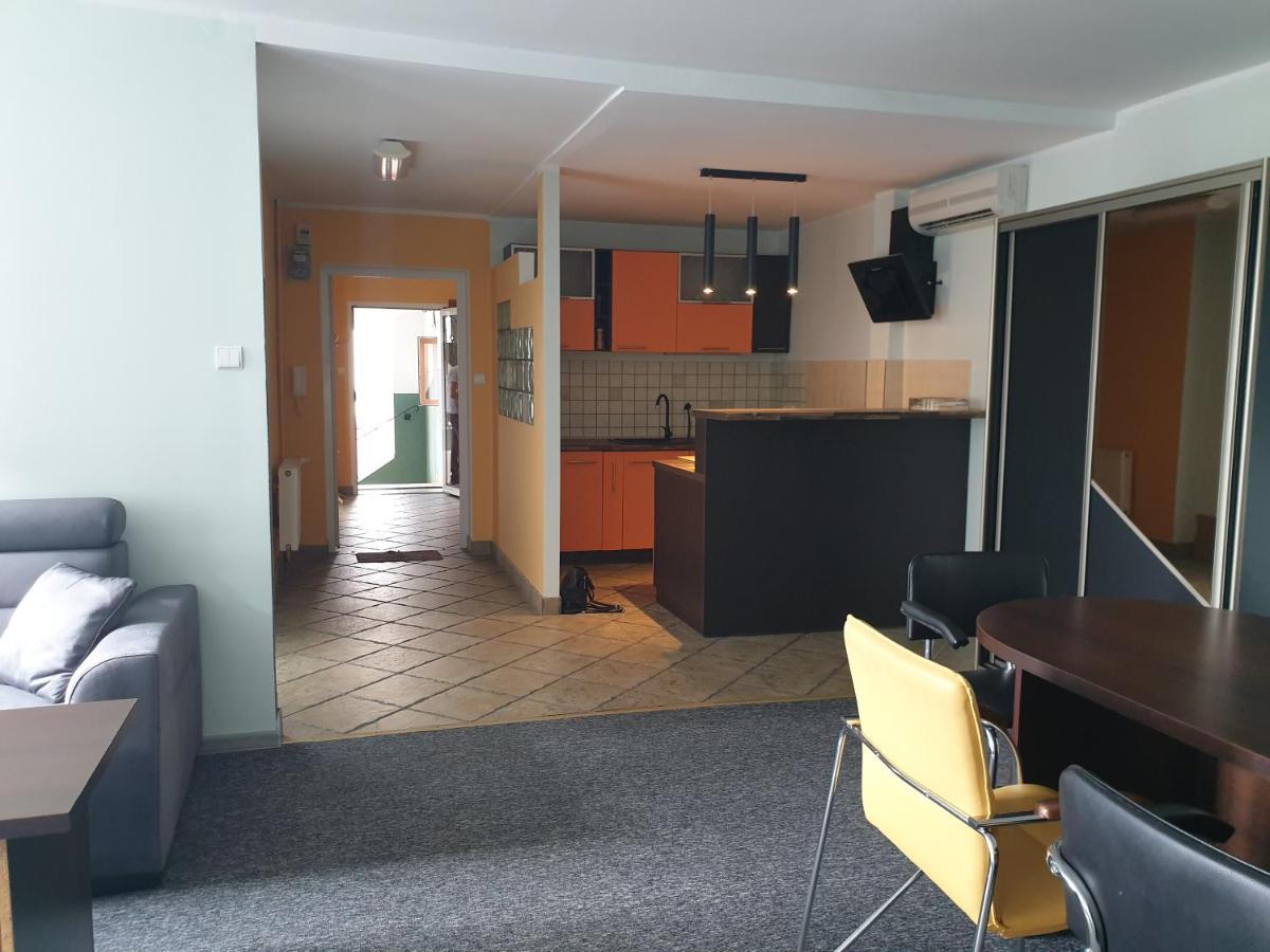 Warszawska Centrum - W Cenie 4 Rowery, Lodka Wioslowa, Kajak, Rower Wodny, Plaza Mrągowo Exteriér fotografie